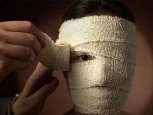 افزایش تقاضا برای چشم گربه‌ای، گوش الاغی، بوتاکس
